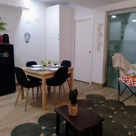 Casa Rocha Velha Con Terraza Y Piscina Particular Apartamento