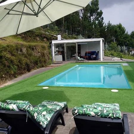 Διαμέρισμα Casa Rocha Velha Con Terraza Y Piscina Particular Σαντιάγο ντε Κομποστέλα