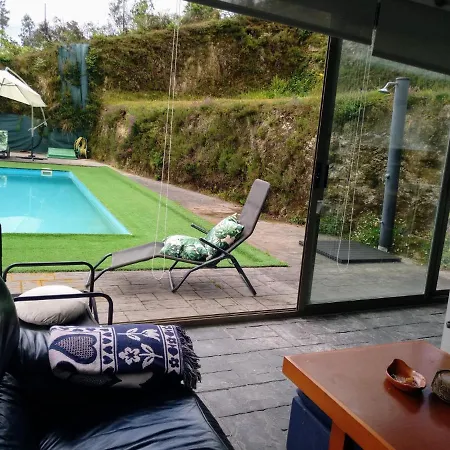 Casa Rocha Velha Con Terraza Y Piscina Particular דירה