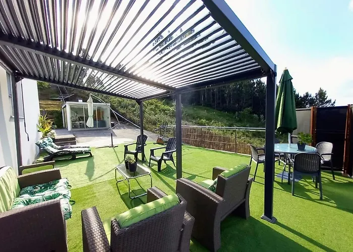 Casa Rocha Velha Con Terraza Y Piscina Particular דירה *