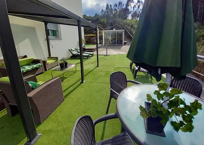 Casa Rocha Velha Con Terraza Y Piscina Particular * סנטיאגו דה קומפוסטלה