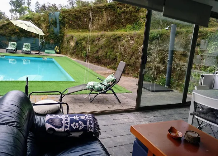 Casa Rocha Velha Con Terraza Y Piscina Particular דירה